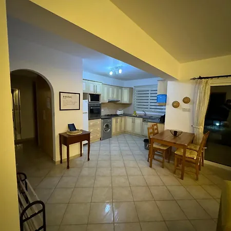 Sesta Cyprus Daire